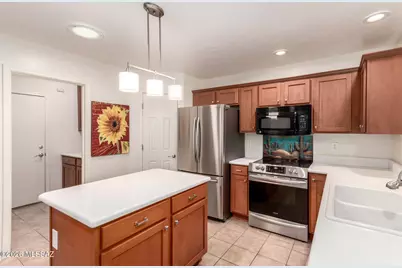 1771 N Rio Trinidad, Green Valley, AZ 85614 - Photo 8