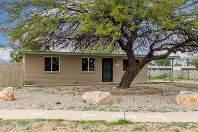 4702 S Apple Tree Avenue, Tucson, AZ 85730 - Photo 1