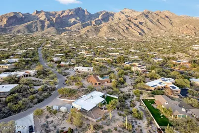 6510 N Longfellow Drive, Tucson, AZ 85718 - Photo 36