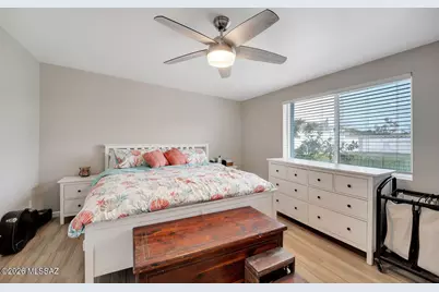 6510 N Longfellow Drive, Tucson, AZ 85718 - Photo 20