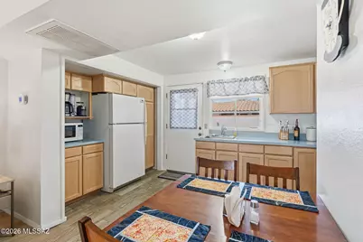 207 S Paseo Tierra #C, Green Valley, AZ 85614 - Photo 16