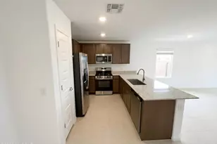 12864 E Curly Neal Dr, Tucson, AZ 85747 - Photo 2