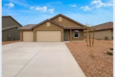 12864 E Curly Neal Drive, Tucson, AZ 85747 - Photo 1