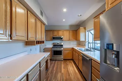 38324 S Silverwood Drive, Tucson, AZ 85739 - Photo 18