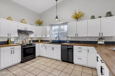 851 S Smokey Mountains Road, Tucson, AZ 85748 - Photo 16