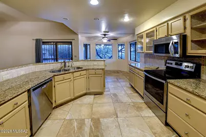 6781 N Broom Tail Drive, Tucson, AZ 85743 - Photo 8
