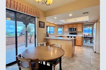 3307 S Calle Del Albano, Green Valley, AZ 85622 - Photo 6