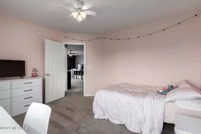 8449 E Hodgman Place, Tucson, AZ 85747 - Photo 28