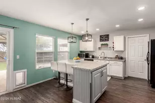 8449 E Hodgman Pl, Tucson, AZ 85747 - Photo 10