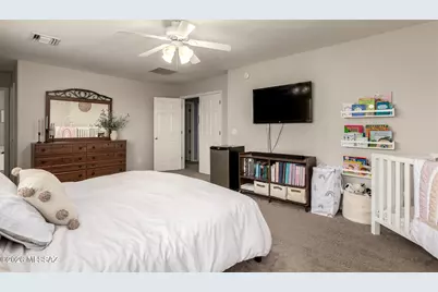 8449 E Hodgman Place, Tucson, AZ 85747 - Photo 22