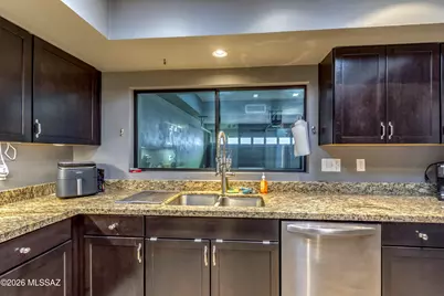 6100 N Oracle #19, Tucson, AZ 85704 - Photo 8