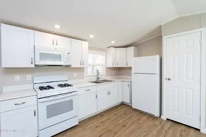 3880 E Astro Street, Hereford, AZ 85615 - Photo 8