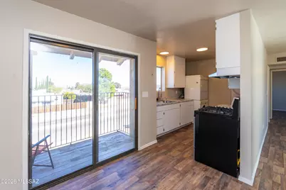 4409 Plaza Vista #APT D, Sierra Vista, AZ 85635 - Photo 6