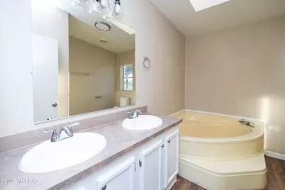 1680 E McGregor Rise, Huachuca City, AZ 85616 - Photo 18