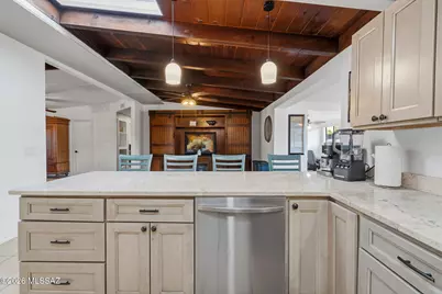 5353 N Oracle Jaynes Station Road, Tucson, AZ 85704 - Photo 16