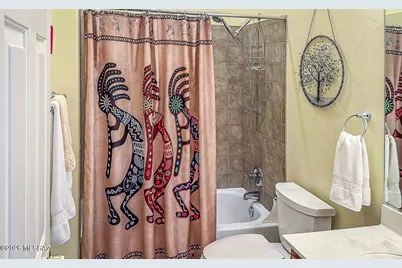 609 W Camino Del Bondadoso, Green Valley, AZ 85614 - Photo 20