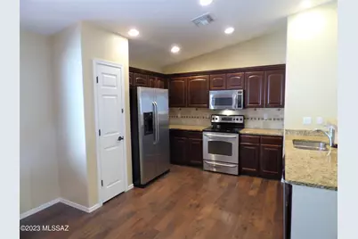 12416 N Floating Feather Lane, Marana, AZ 85658 - Photo 6