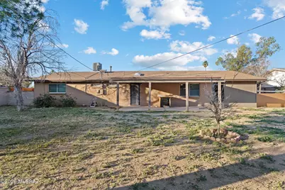 6242 E 35th Street, Tucson, AZ 85711 - Photo 24