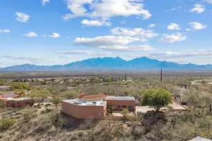 3910 S Via Del Ruisenor, Green Valley, AZ 85622 - Photo 2