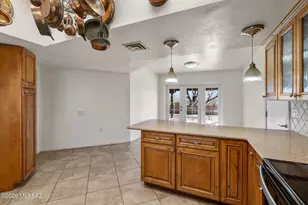 3910 S Via Del Ruisenor, Green Valley, AZ 85622 - Photo 40