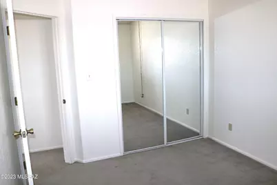 9690 N Donegal Place, Tucson, AZ 85742 - Photo 14
