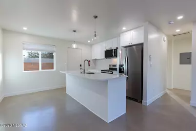 1423 N Venice Avenue, Tucson, AZ 85712 - Photo 1