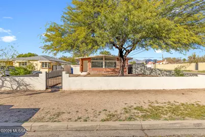 2439 E 8th Street, Tucson, AZ 85719 - Photo 6
