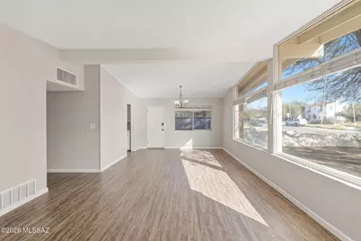 2439 E 8th Street, Tucson, AZ 85719 - Photo 12