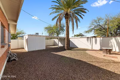 2439 E 8th Street, Tucson, AZ 85719 - Photo 40