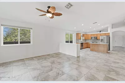 8325 N Austin Nikolas Court, Tucson, AZ 85704 - Photo 22