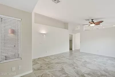 8325 N Austin Nikolas Court, Tucson, AZ 85704 - Photo 6