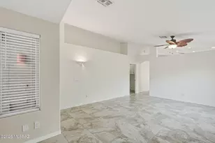 8325 N Austin Nikolas Ct, Tucson, AZ 85704 - Photo 6