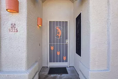 8325 N Austin Nikolas Court, Tucson, AZ 85704 - Photo 4