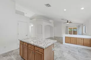 8325 N Austin Nikolas Ct, Tucson, AZ 85704 - Photo 12