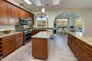 9771 E Vista Montanas, Tucson, AZ 85749 - Photo 6