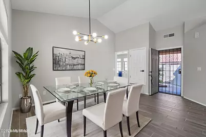 321 E Fieldcrest Lane, Oro Valley, AZ 85737 - Photo 14