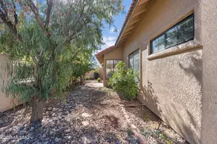 321 E Fieldcrest Ln, Oro Valley, AZ 85737 - Photo 34