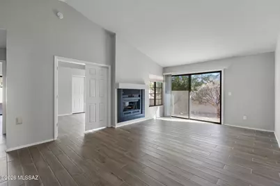 321 E Fieldcrest Lane, Oro Valley, AZ 85737 - Photo 8