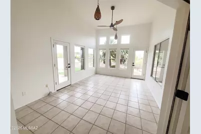 1061 N Deer Glen Place, Tucson, AZ 85745 - Photo 18