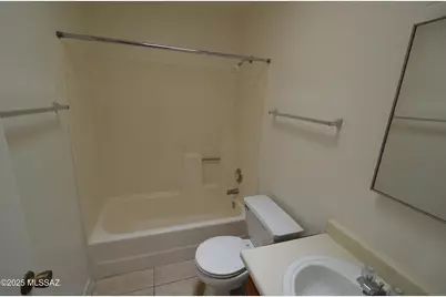 2427 N Orchard Avenue, Tucson, AZ 85712 - Photo 6