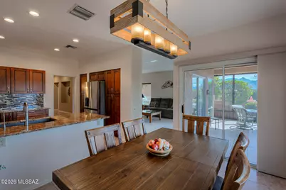 1937 W Via Nuevo Leon, Green Valley, AZ 85622 - Photo 16