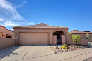 1937 W Via Nuevo Leon, Green Valley, AZ 85622 - Photo 2