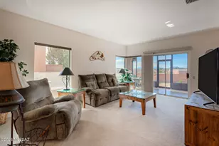 1937 W Via Nuevo Leon, Green Valley, AZ 85622 - Photo 8