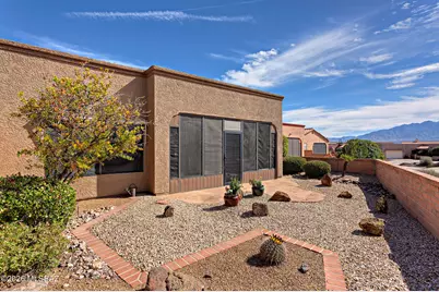 1937 W Via Nuevo Leon, Green Valley, AZ 85622 - Photo 32