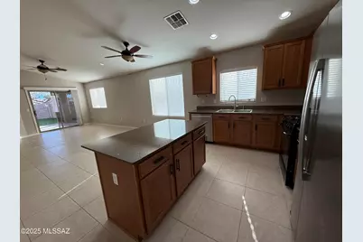 12432 N Floating Feather Lane, Marana, AZ 85658 - Photo 6