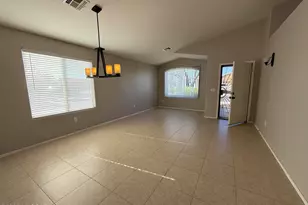 12432 N Floating Feather Ln, Marana, AZ 85658 - Photo 2