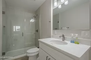 2038 E River Rd, Tucson, AZ 85718 - Photo 16