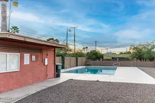 712 W Limberlost Dr, Tucson, AZ 85705 - Photo 40