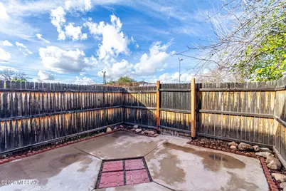 712 W Limberlost Drive #16, Tucson, AZ 85705 - Photo 36