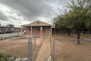 4536 E 18th St, Tucson, AZ 85711 - Photo 8